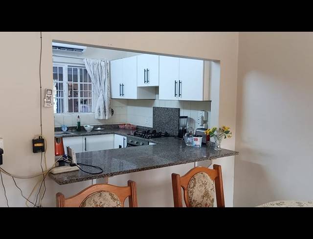 3 BEDROOM SIMPLEX FOR SALE IN MALVERN